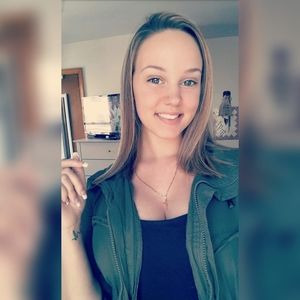 Meet your Posher, Cheyanne